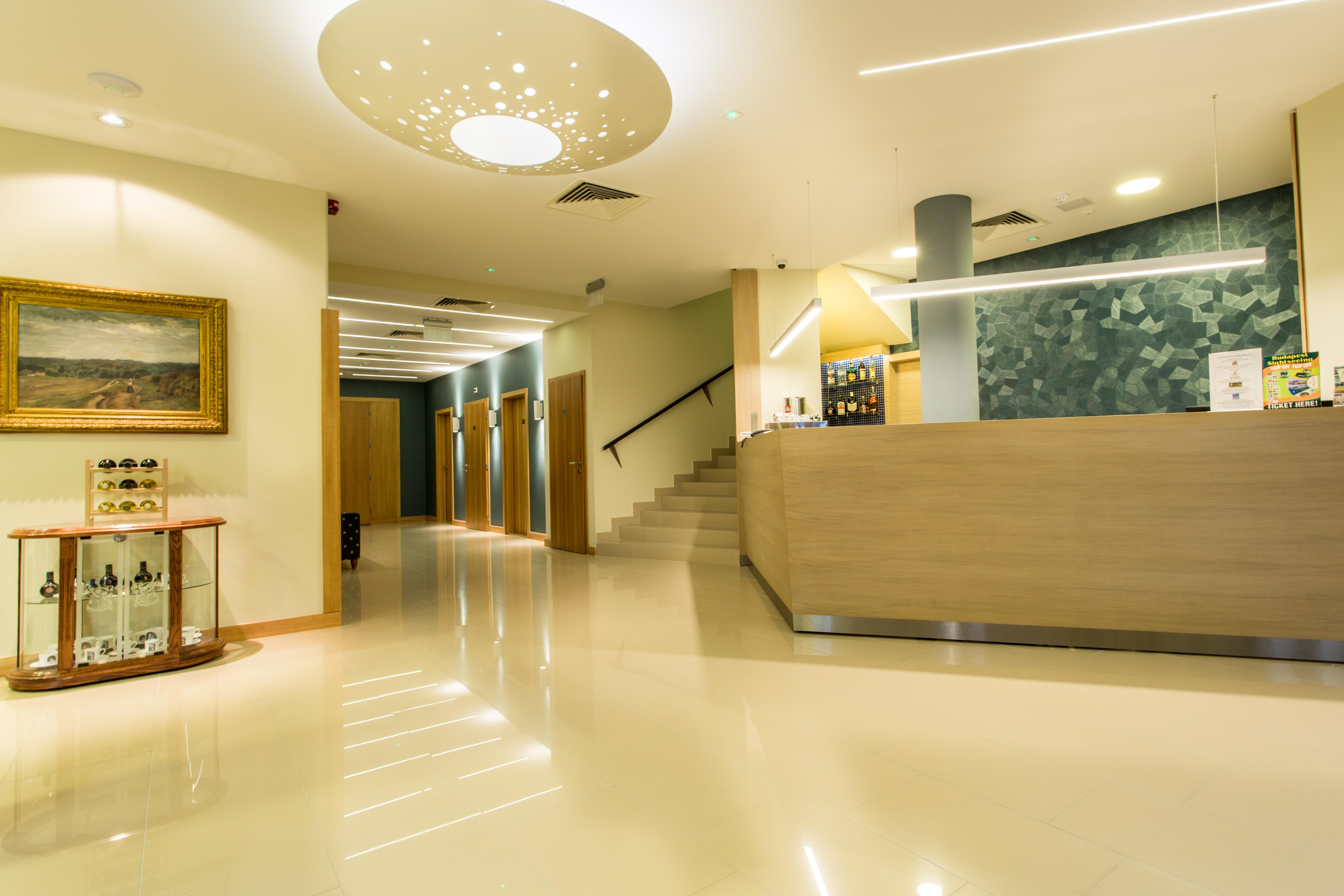 Corvin Sissi Wing Hotel