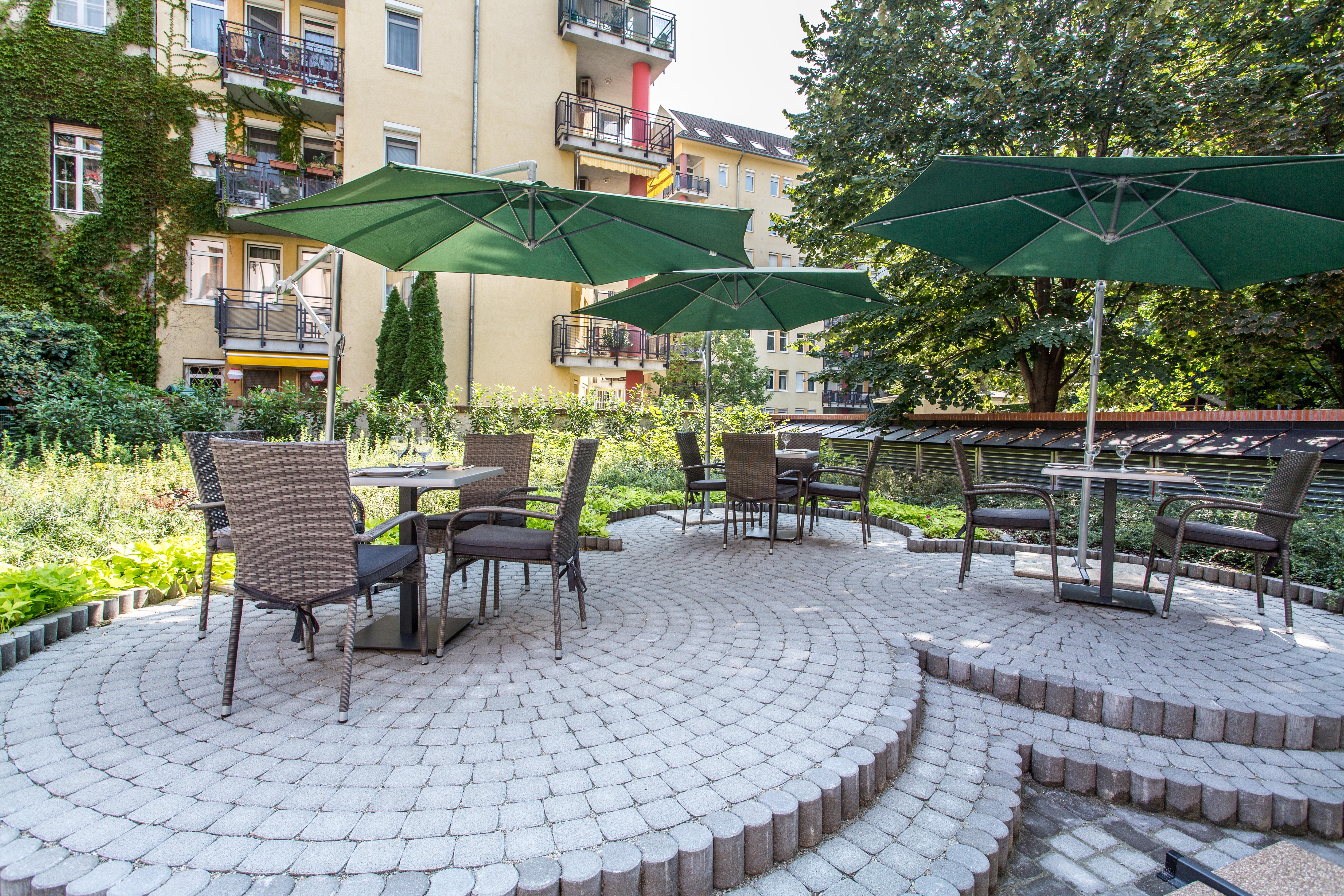 Corvin Sissi Wing Hotel