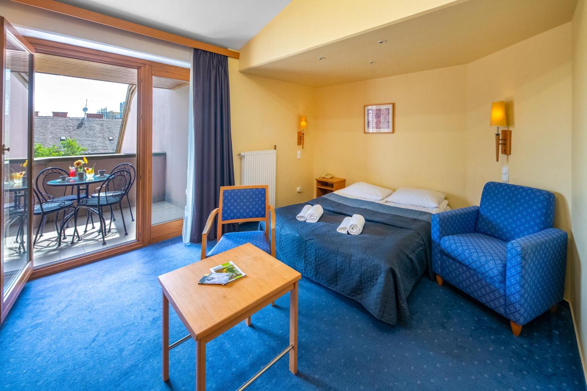 Hotel Corvin Sissi Wing 3*