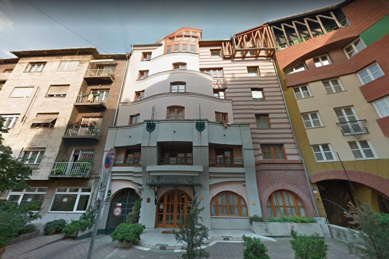 Hotel Corvin Sissi Wing 3*